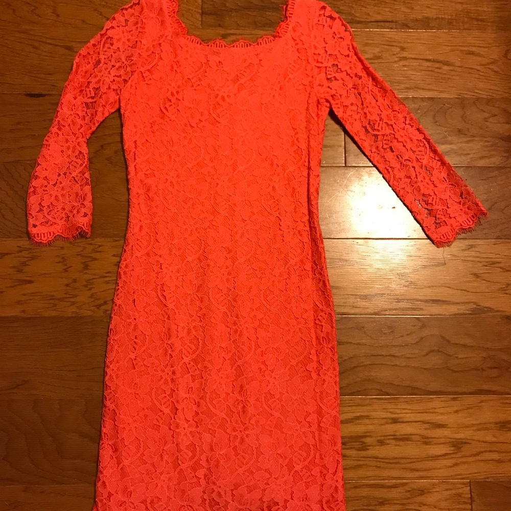 DIANE VonFURSTENBERG Coral Lace Cocktail Dress